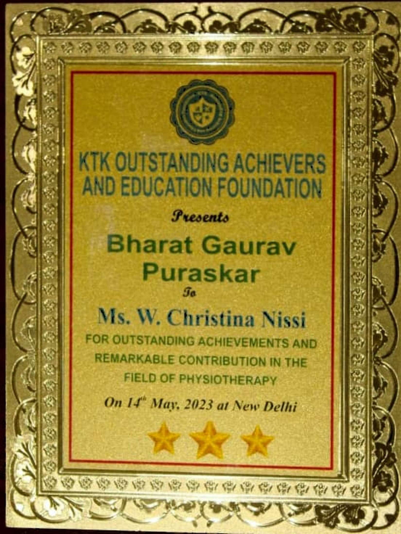 Global Achievers Award presented to Ms. W. Christina Nissi